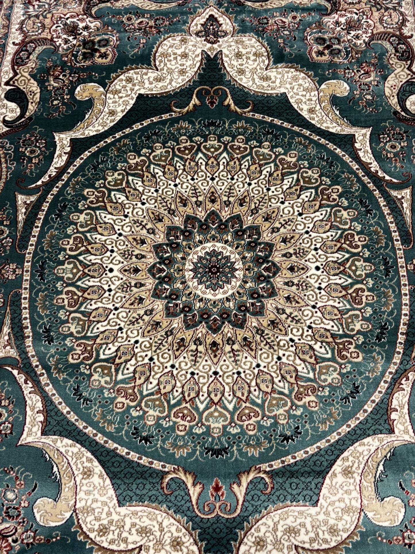 Silk Blend Medallion Area Rug