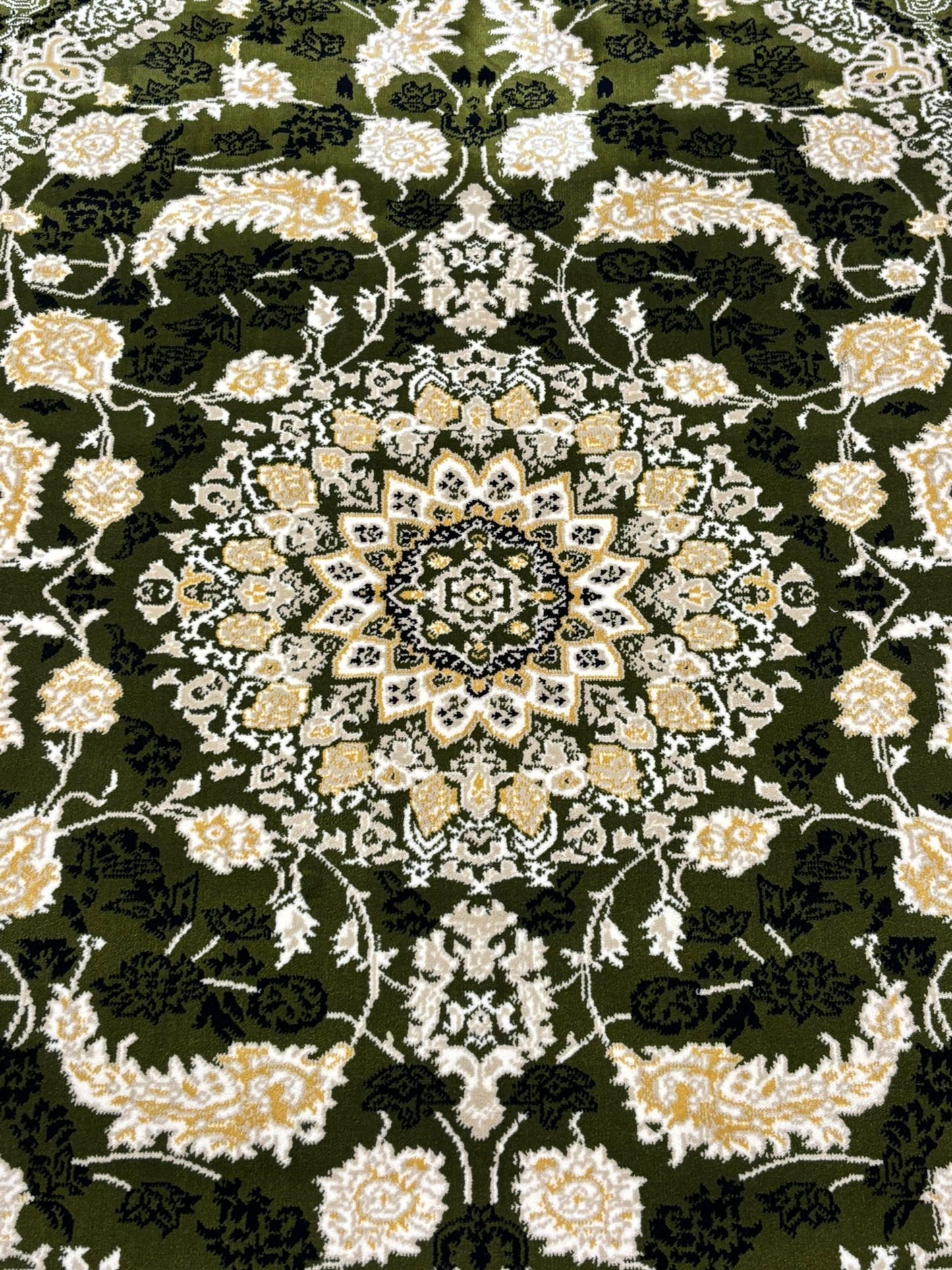 Persian Style Green Medallion Rug – Elegant Floral Design in Ivory & Gold | Classic Luxury Area Rug | Free USA Shipping