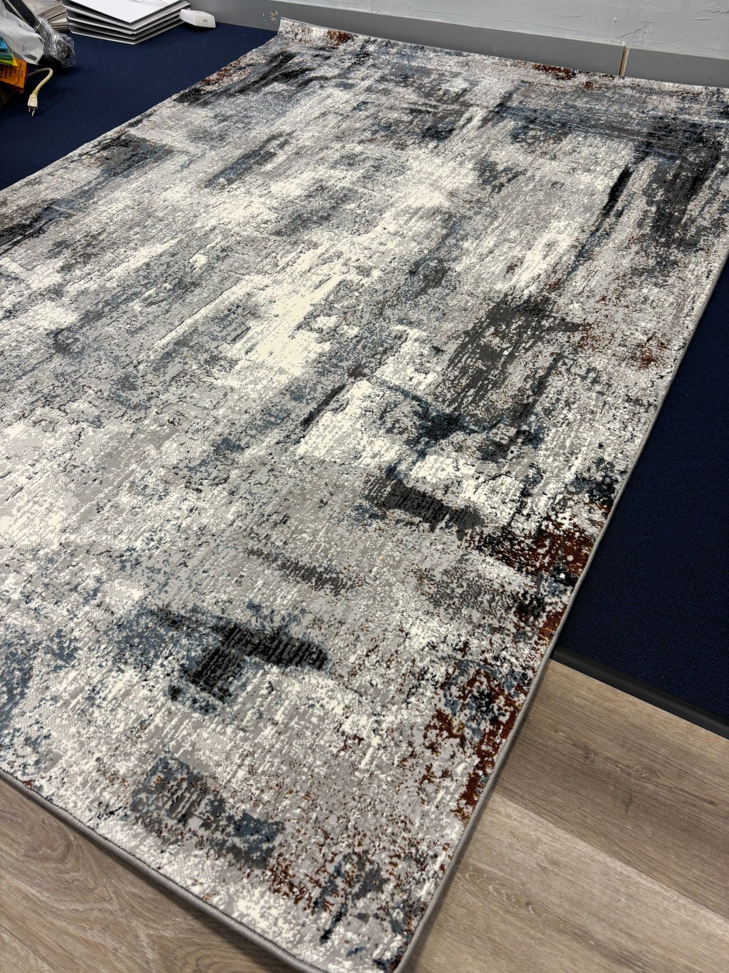 Modern Abstract Grey Area Rug – Distressed Texture with White & Rust Accents
