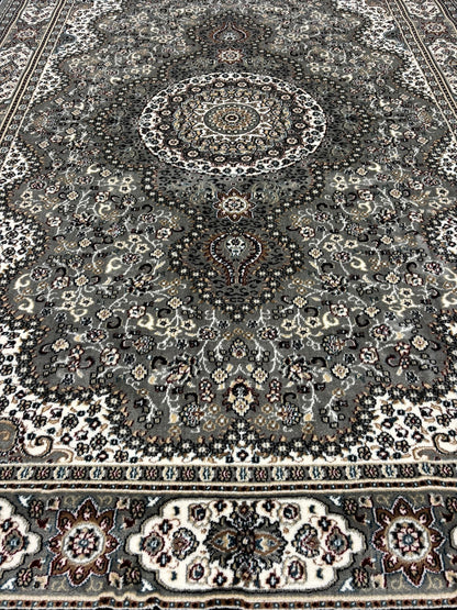 Traditional Turkish Grey Area Rug – Medallion Pattern