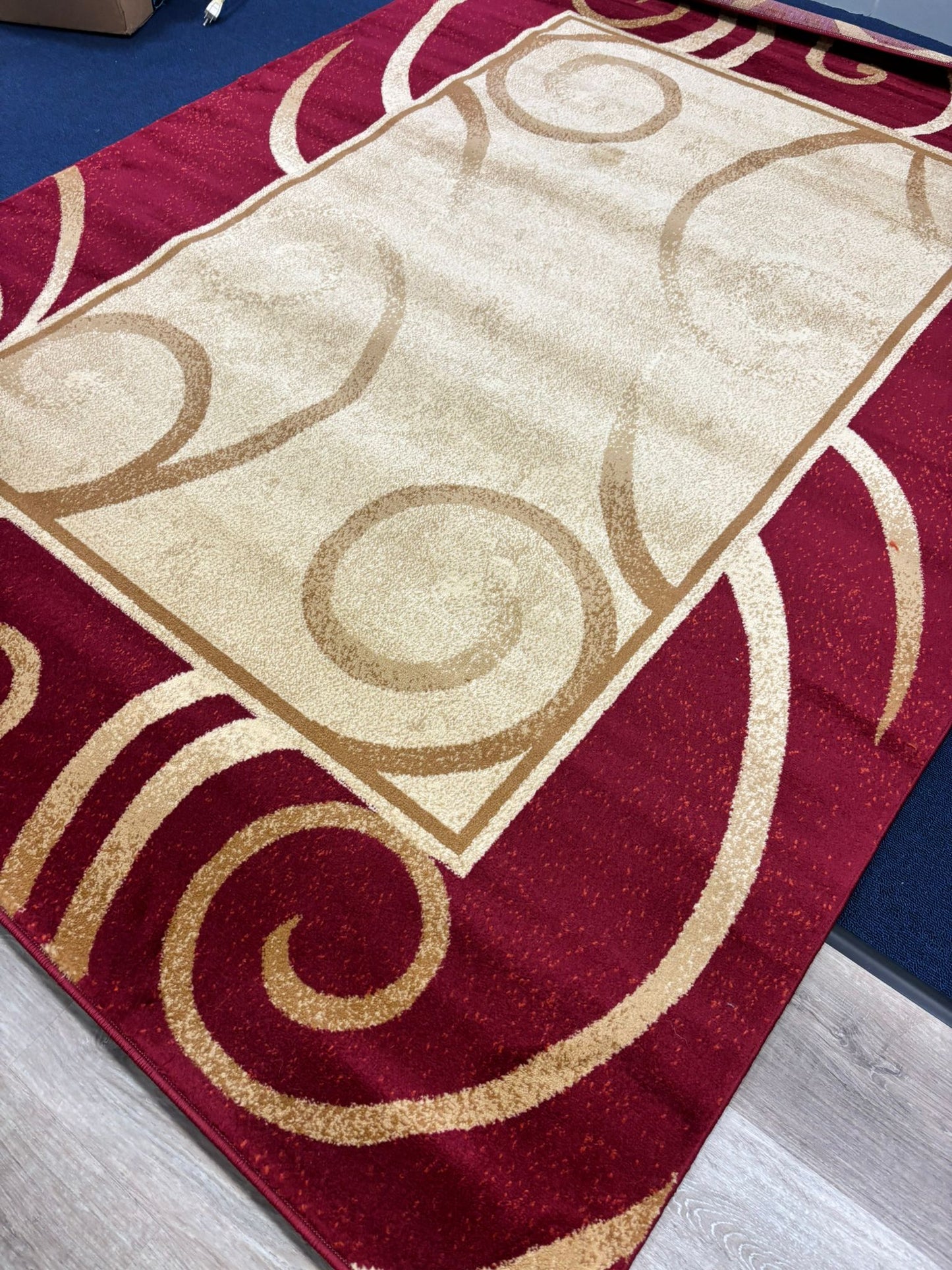 Elegant Red & Beige Swirl Border Area Rug – Classic Style