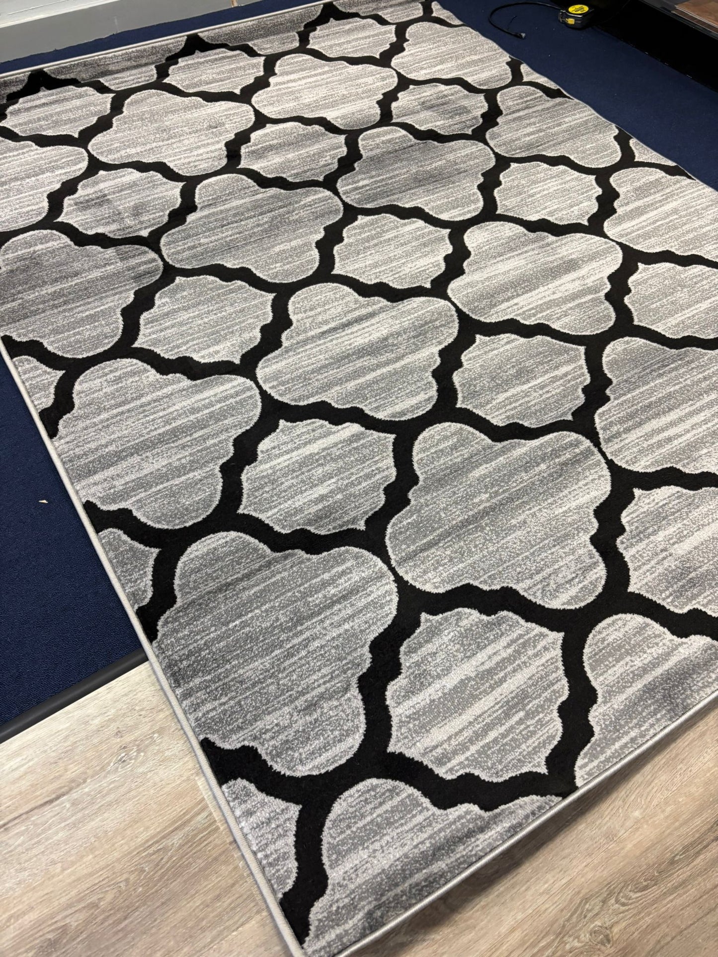 Moroccan Trellis Gray & Black Rug – Modern Geometric Area Carpet