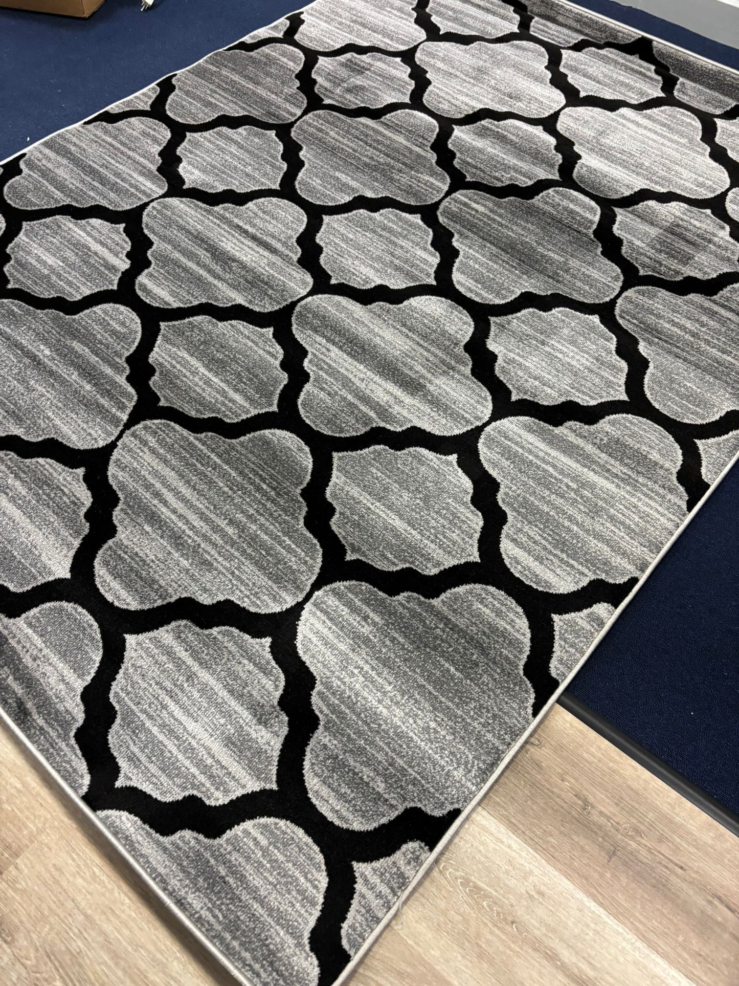 Moroccan Trellis Gray & Black Rug – Modern Geometric Area Carpet