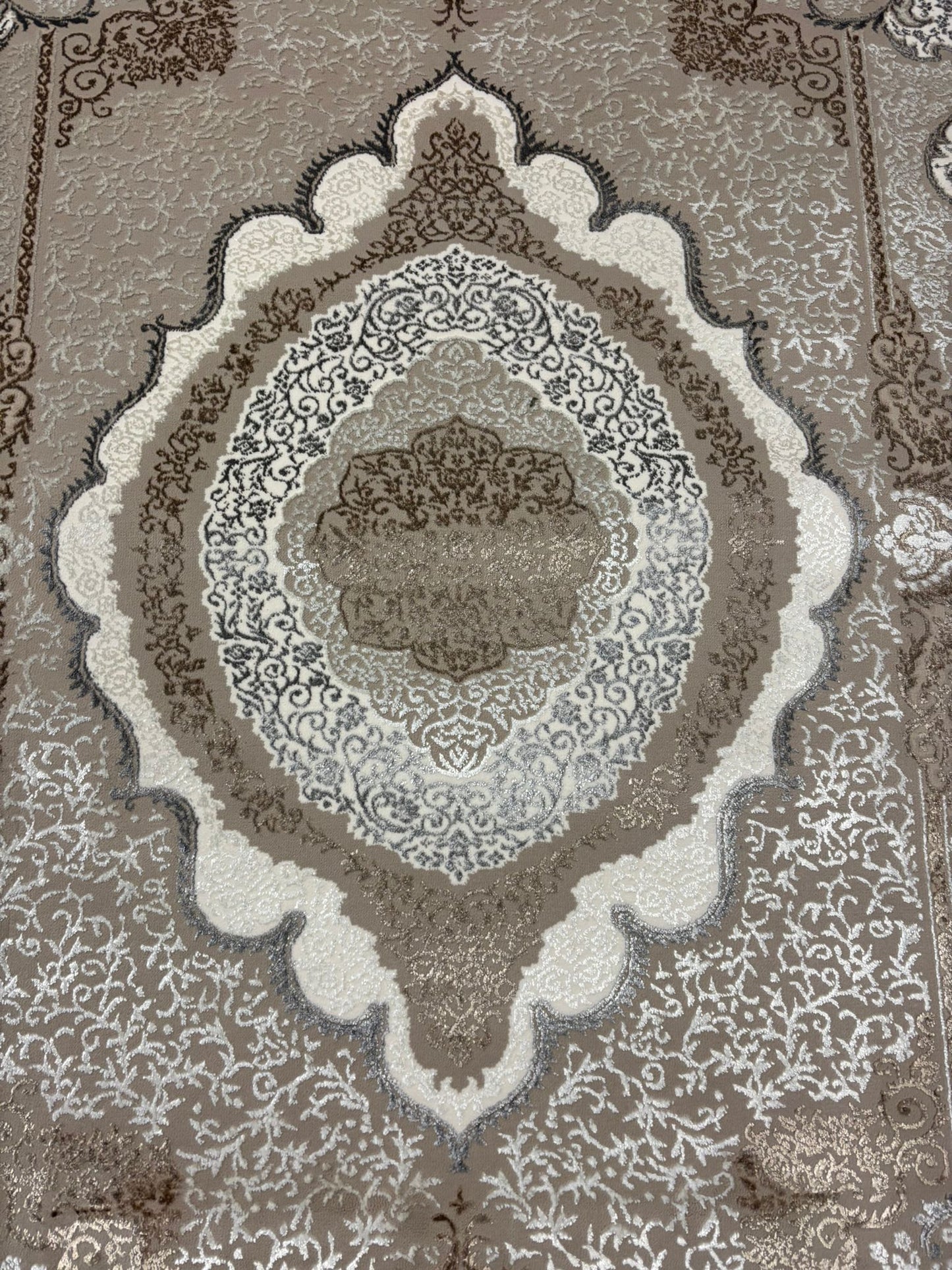 Traditional Oval Medallion Area Rug – Beige, Ivory & Grey | Classic Elegance | Free USA Shipping